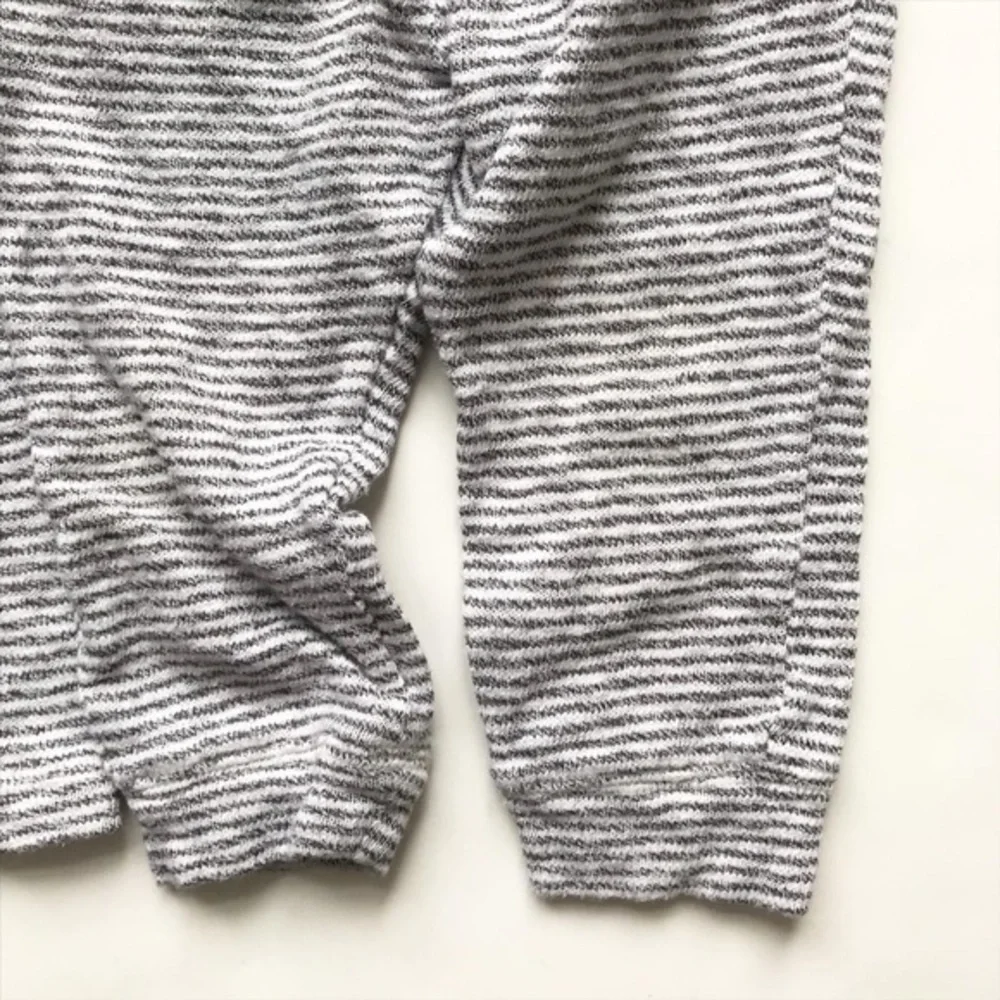 Gymboree stripe Henley hooded sweatshirt EUC 12-18m / jogger EUC 18-24m set